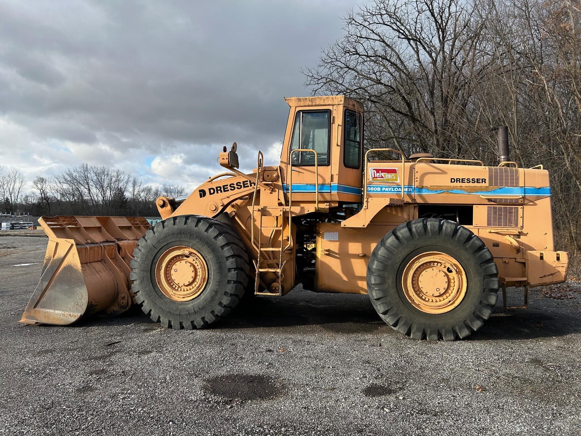 1998 Dresser 560B