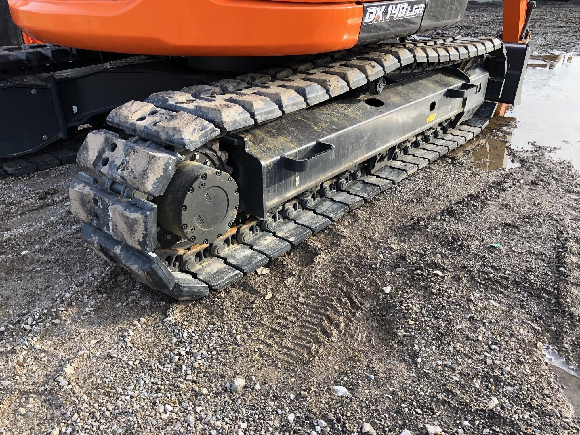 2024 Develon DX140LCR-7