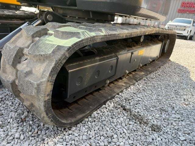 0 Develon DX63-7