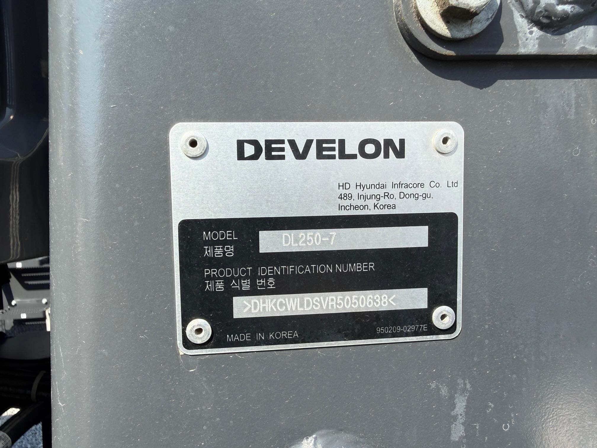 0 Develon DL250-7