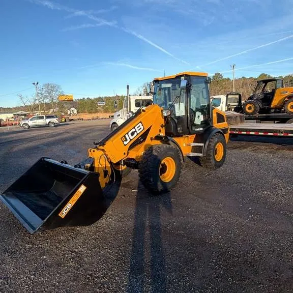 2026 JCB TM220