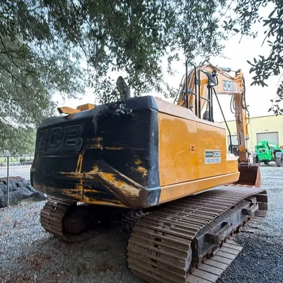 2021 JCB JS220X