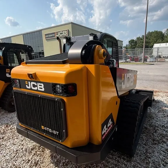 2026 JCB 4TS-8T