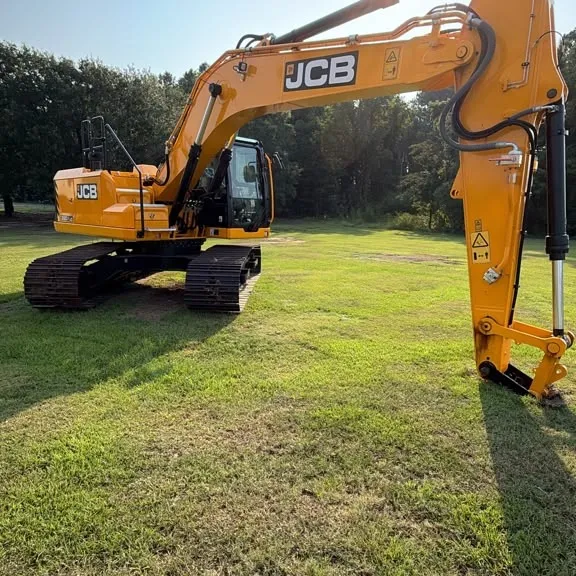 2026 JCB JS220X