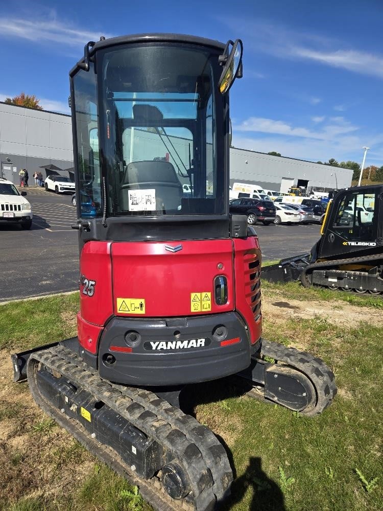 2024 Yanmar VIO25-6B