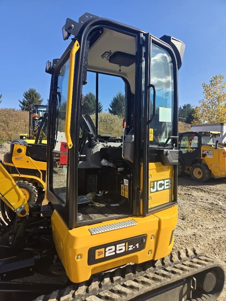 2026 JCB 25Z-1