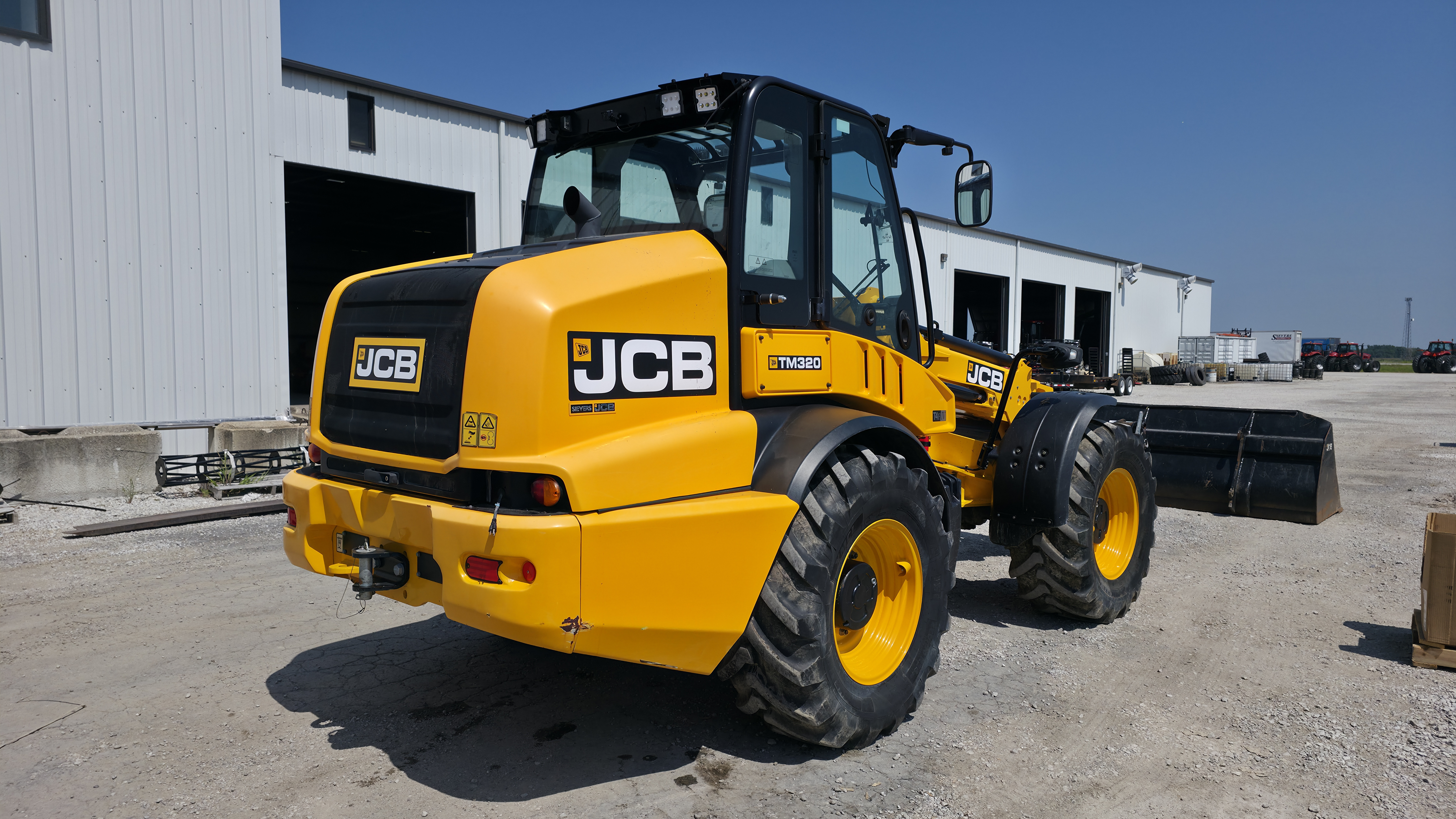 2022 JCB TM 320