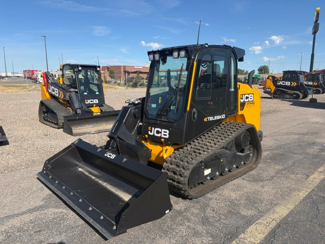 Photo of a 2026 JCB 3TS-8T