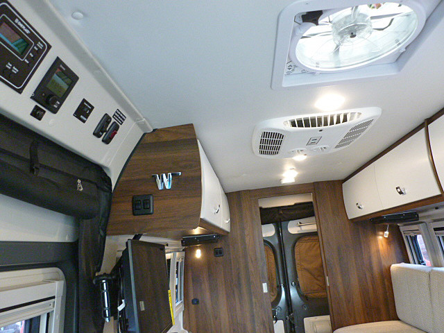 2025 Travato/59K/2025 image-17