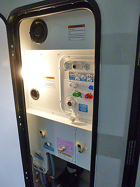 2025 EKKO/22A/2025 image-14