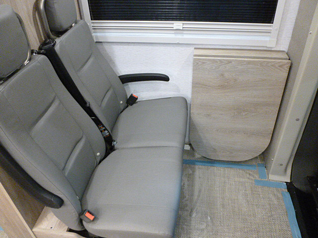 2025 EKKO/22A/2025 image-23