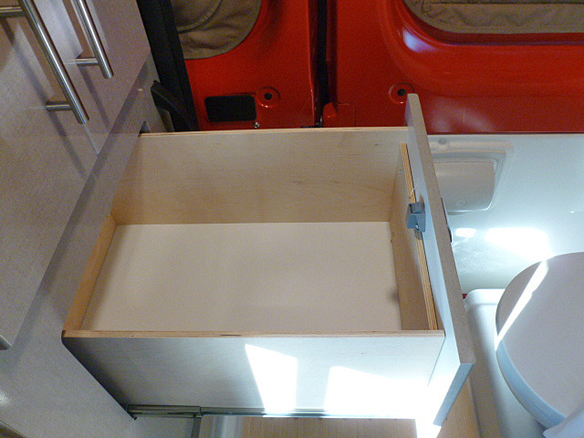 2024 Travato/59KL/2024 image-23