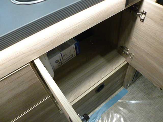 2025 EKKO/22A/2025 image-37