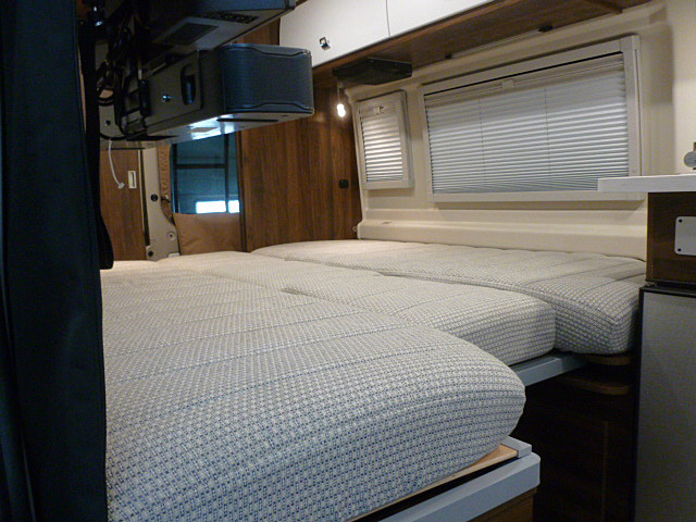 2025 Travato/59K/2025 image-33