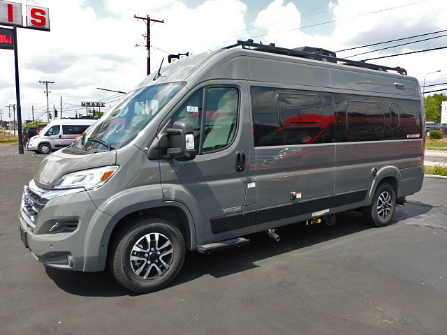 2025 Travato/59K/2025 image-4