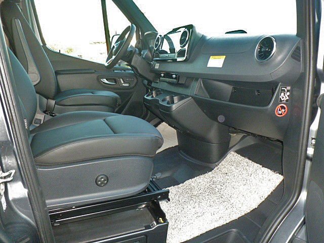 2026 Winnebago EKKO 23B for Sale