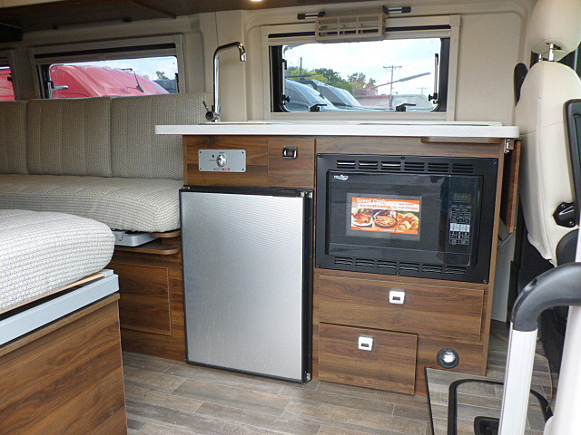 2025 Travato/59K/2025 image-11