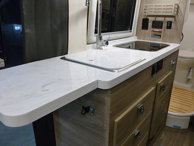 2024 Travato/59G/2024 image-12