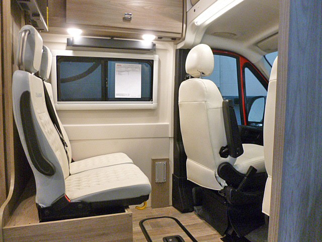 2024 Travato/59G/2024 image-11