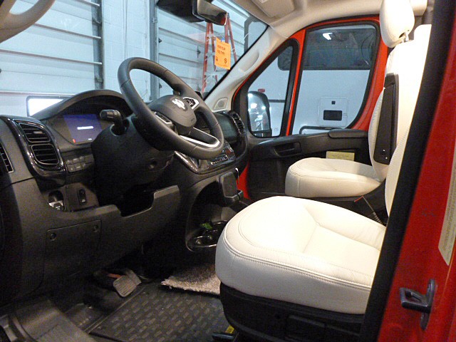 2024 Travato/59G/2024 image-8