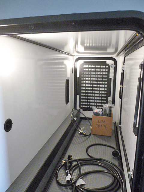 2025 EKKO/22A/2025 image-13