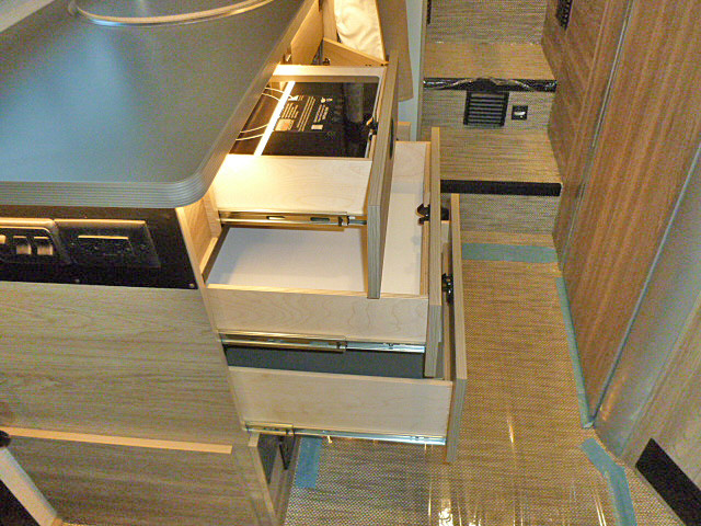 2026 Winnebago EKKO 23B for Sale