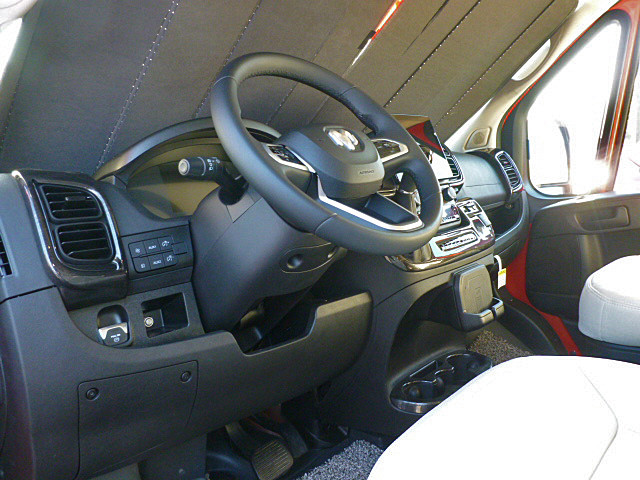 2024 Travato/59KL/2024 image-7