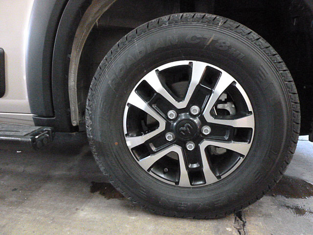 2025 Travato/59K/2025 image-3