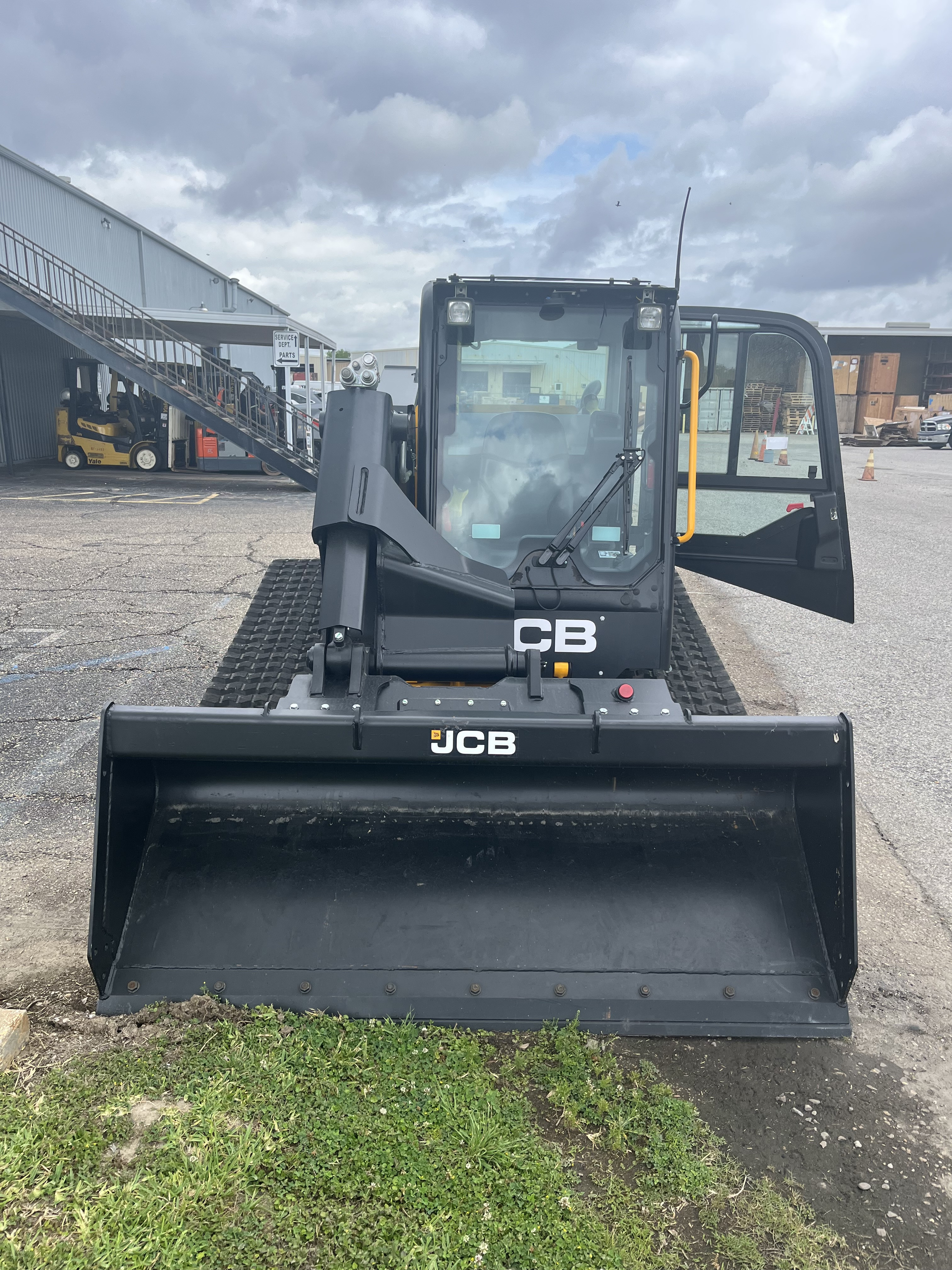 0 JCB 270T