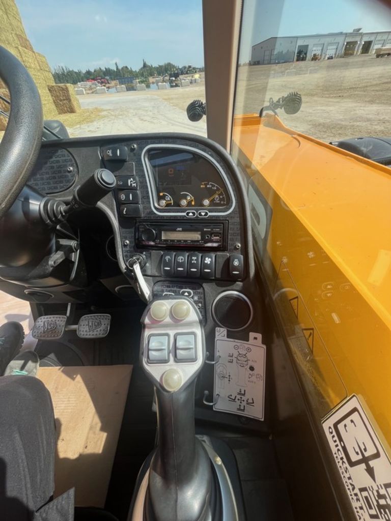 2019 JCB 541-70 AG-S