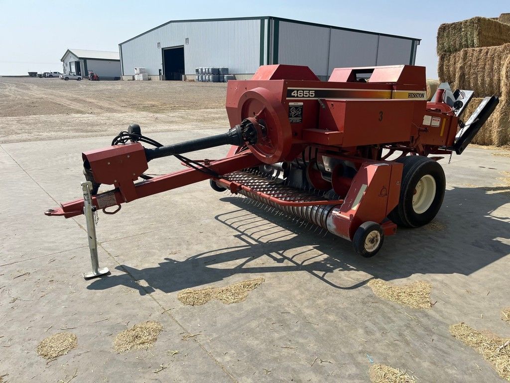 2003 Hesston 4655