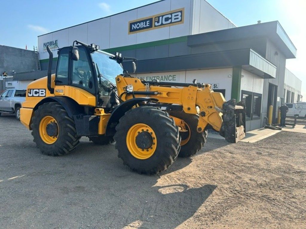 2021 JCB TM420