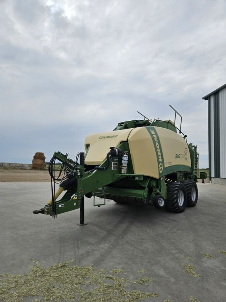 Photo of a 2015 Krone BIG PACK 4X4