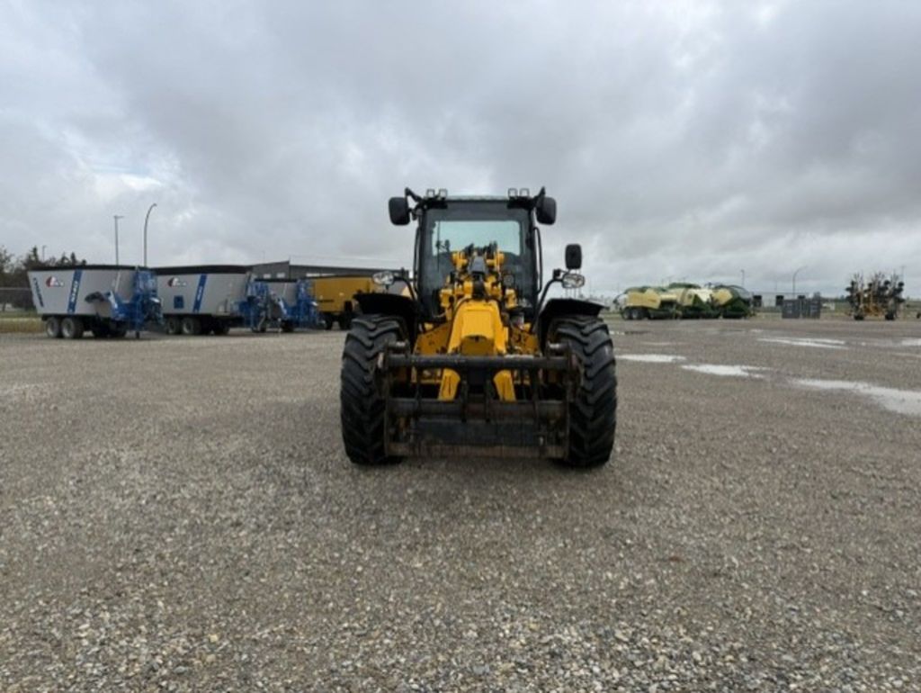 2022 JCB TM420