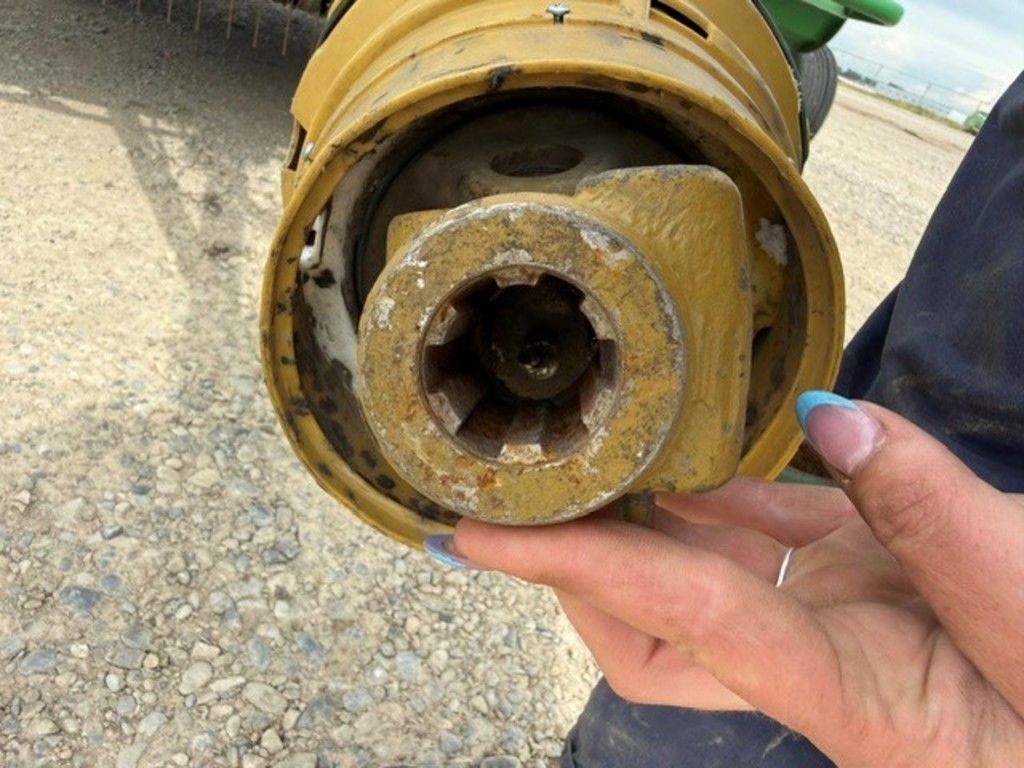 2017 Mchale V660