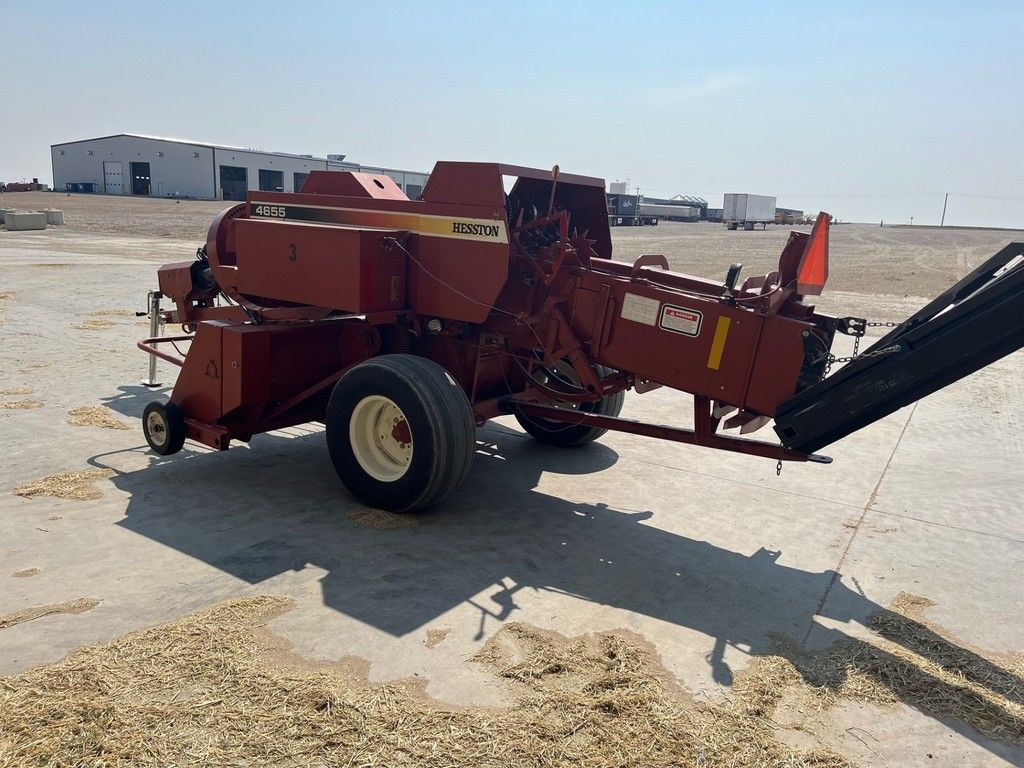 2003 Hesston 4655