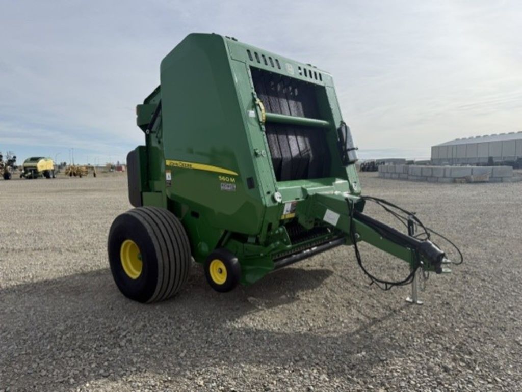 Photo of 2021 John Deere Zero Series Round Balers 560M MegaWide™ HC
