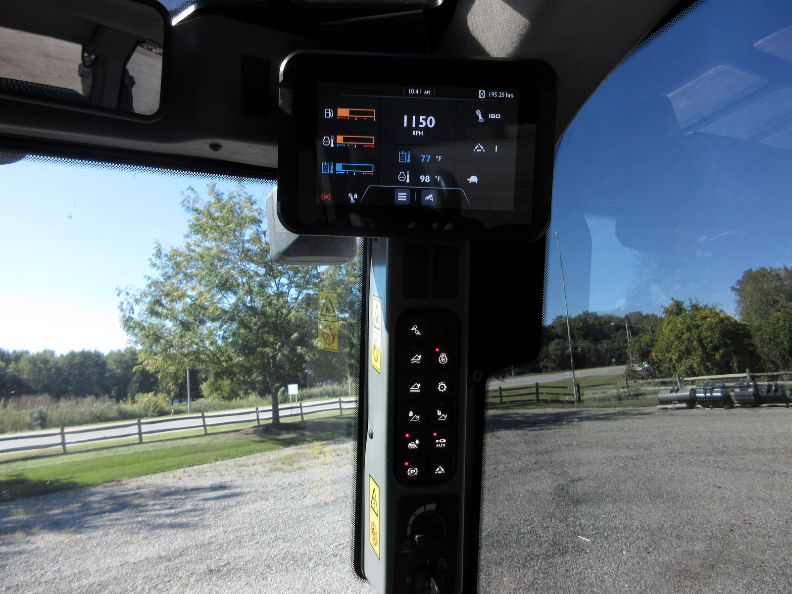 2023 JCB 300T