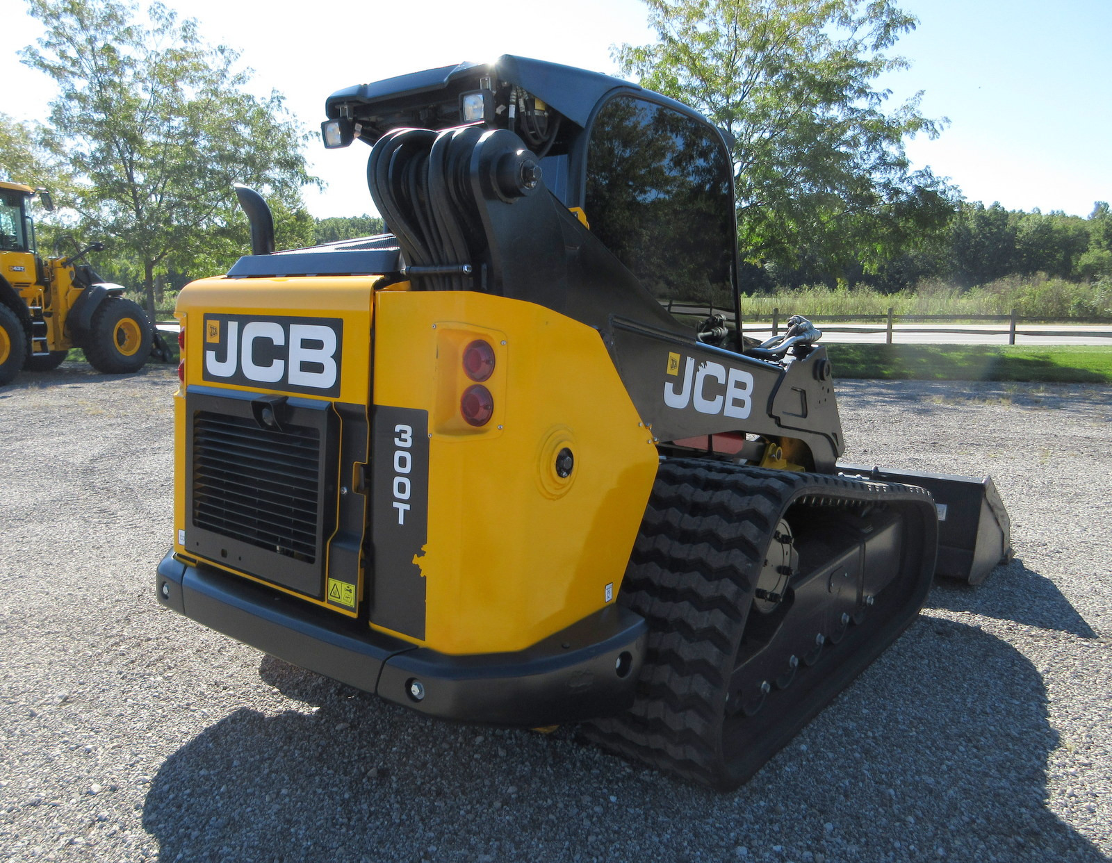2023 JCB 300T