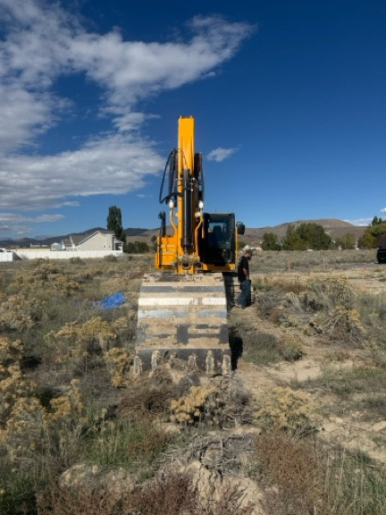 2022 JCB 220X LC
