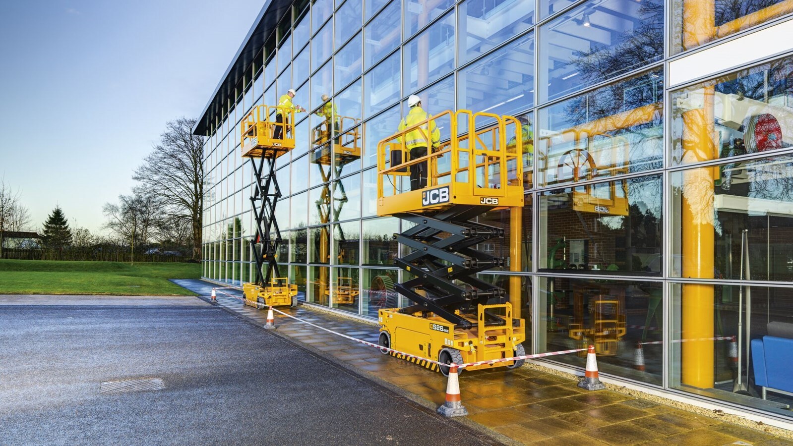 Photo of 2026 JCB S1932E