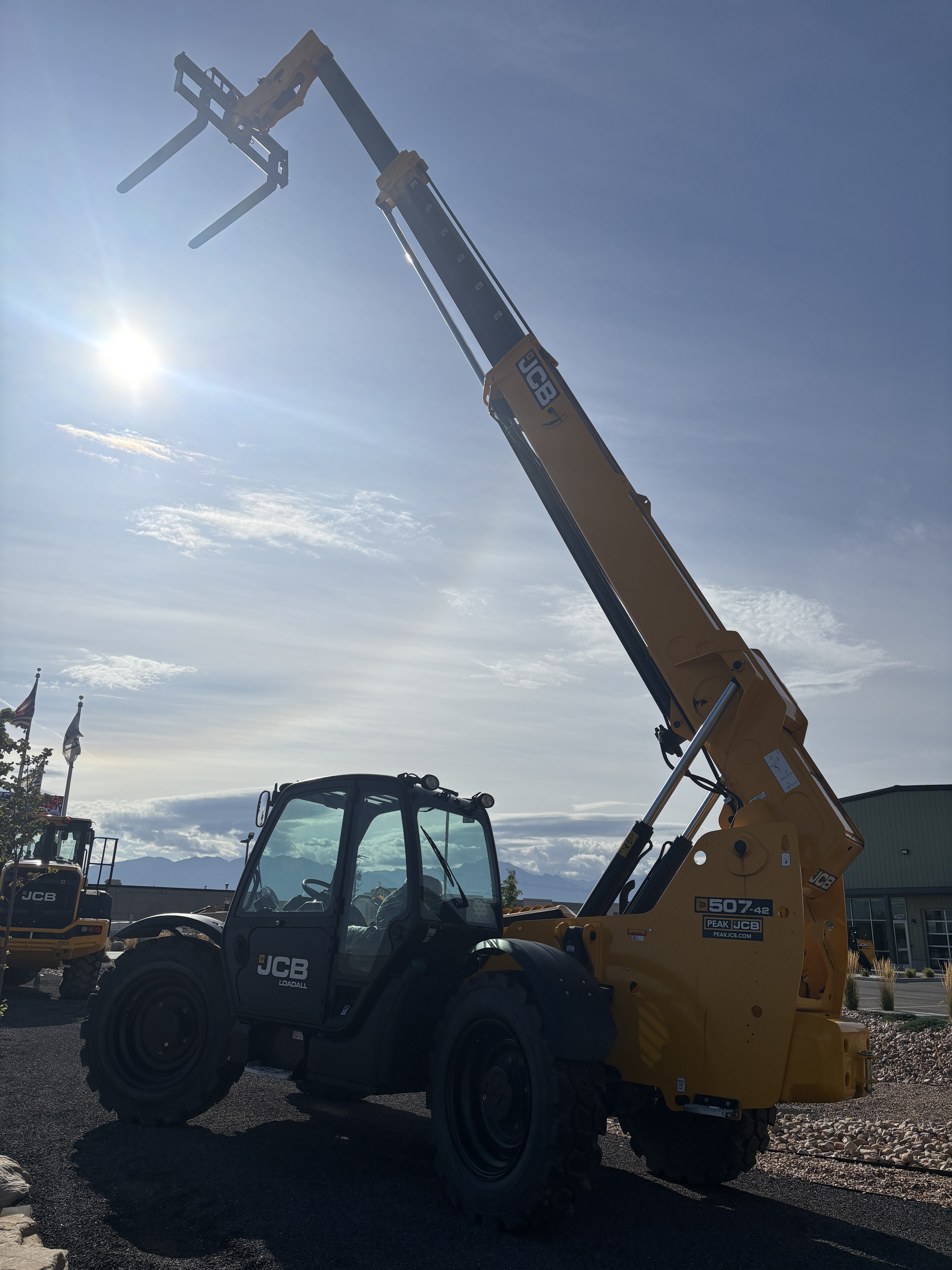 2026 JCB 507-42