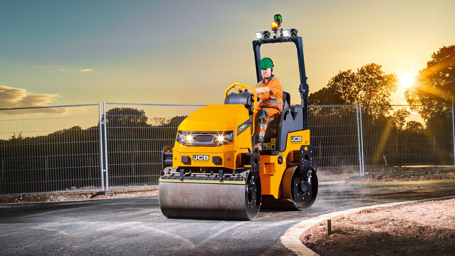 2025 JCB CT260-120