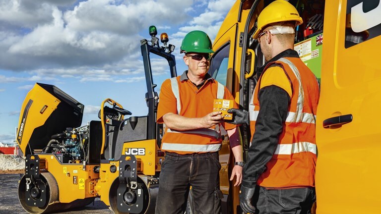 2025 JCB CT260-120