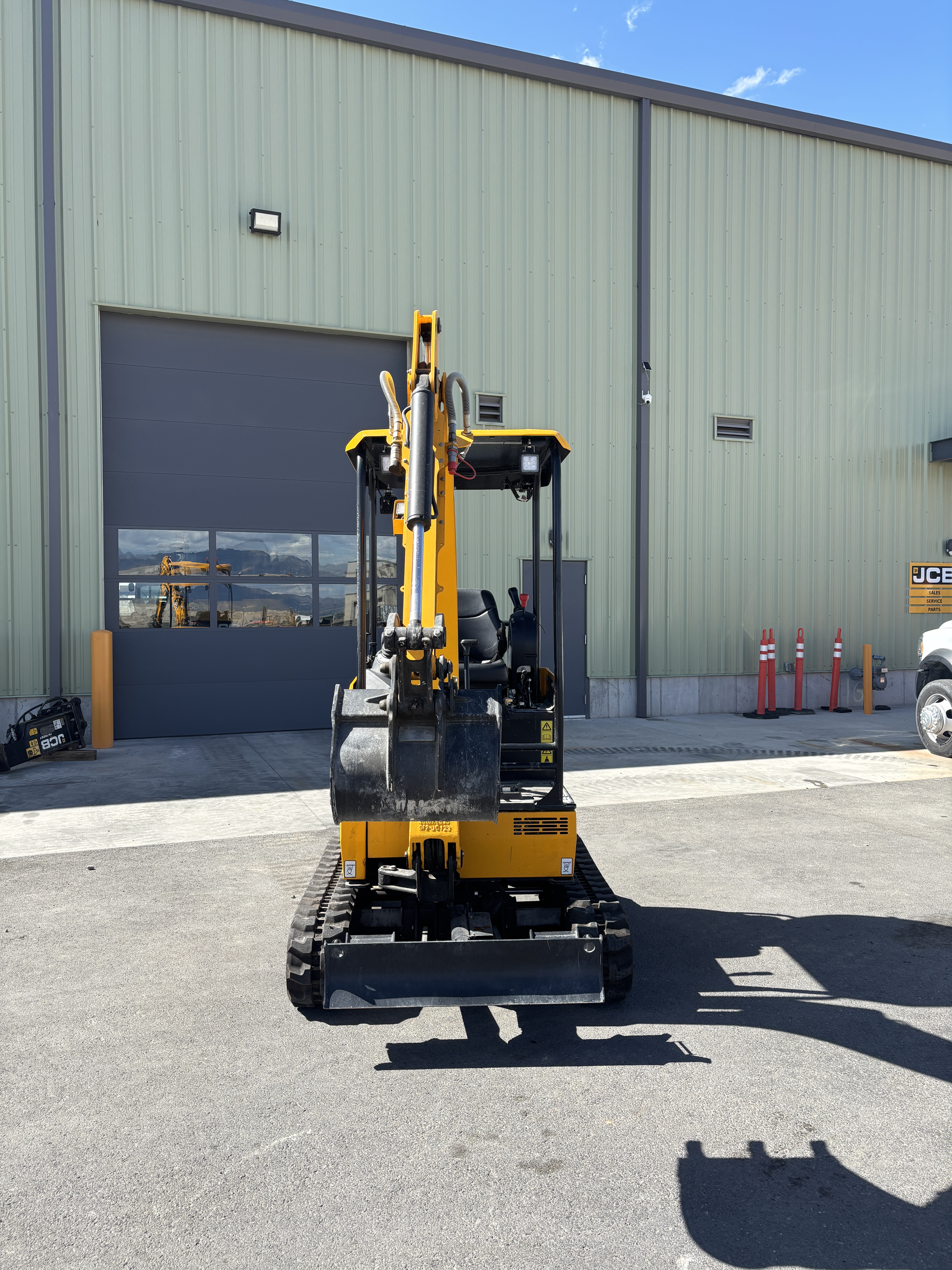 2026 JCB 18Z-1