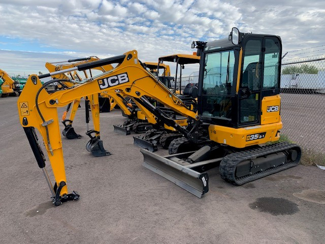2024 JCB 35Z-1
