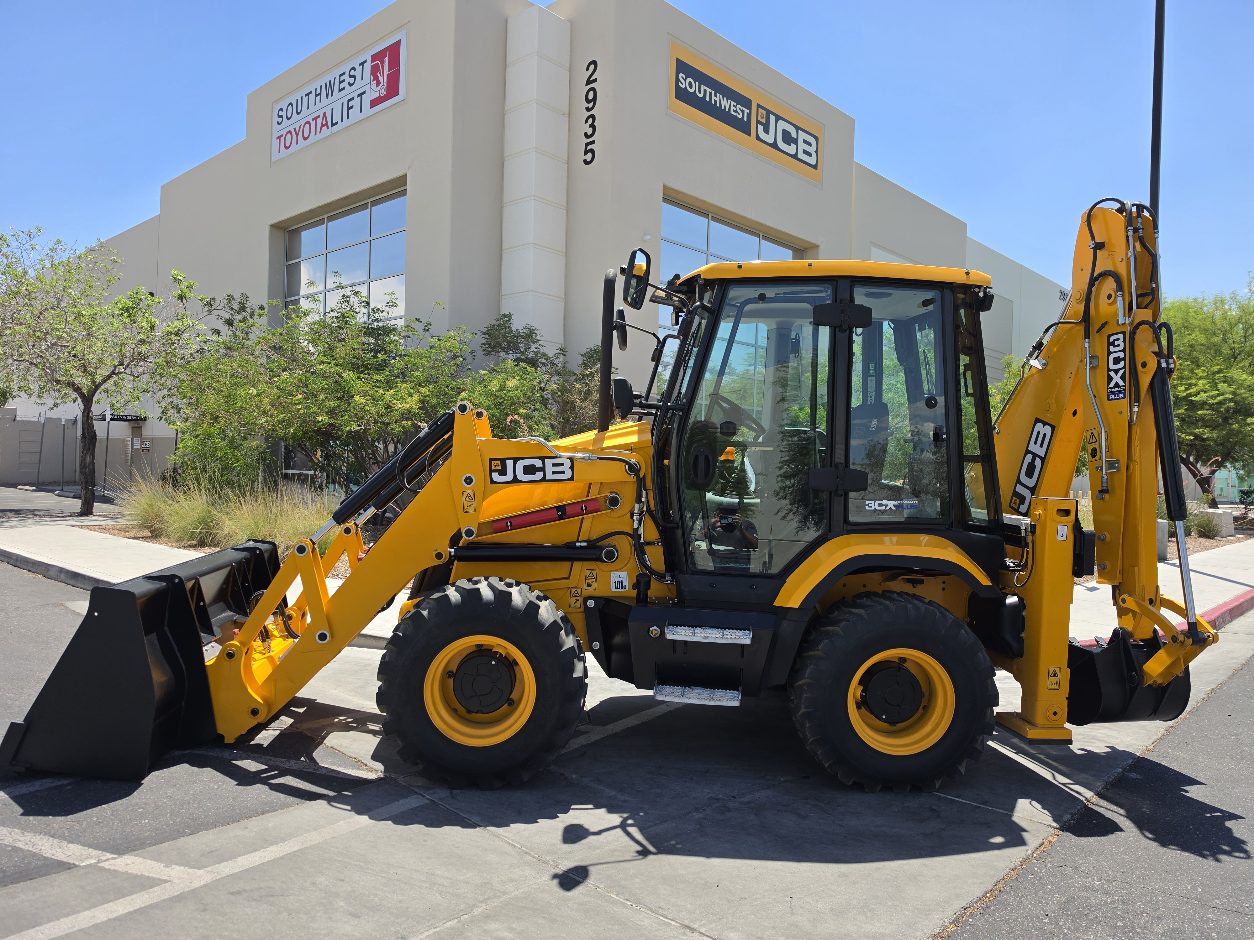 Photo of a 2025 JCB 3CX