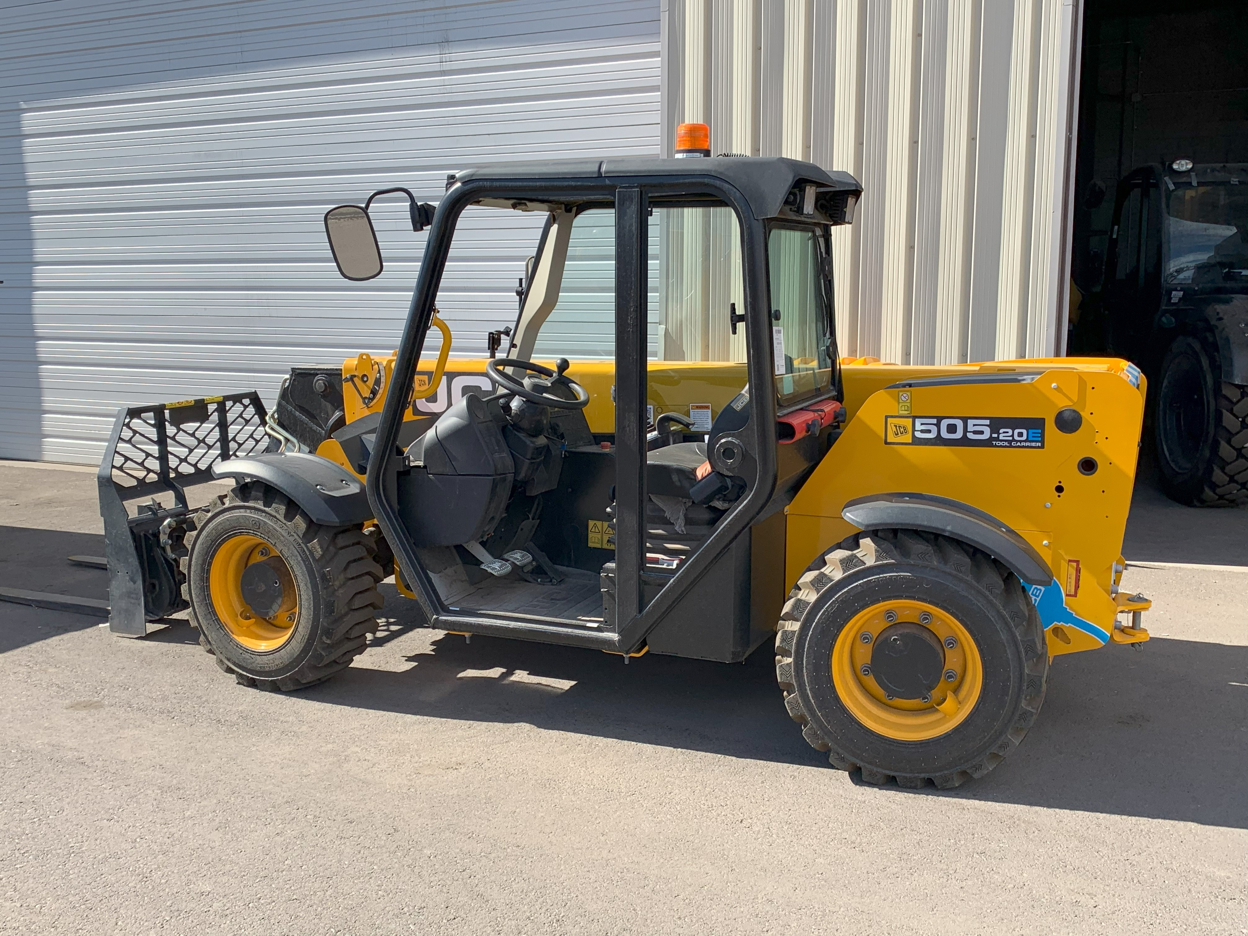 Photo of a 2023 JCB 505-20E