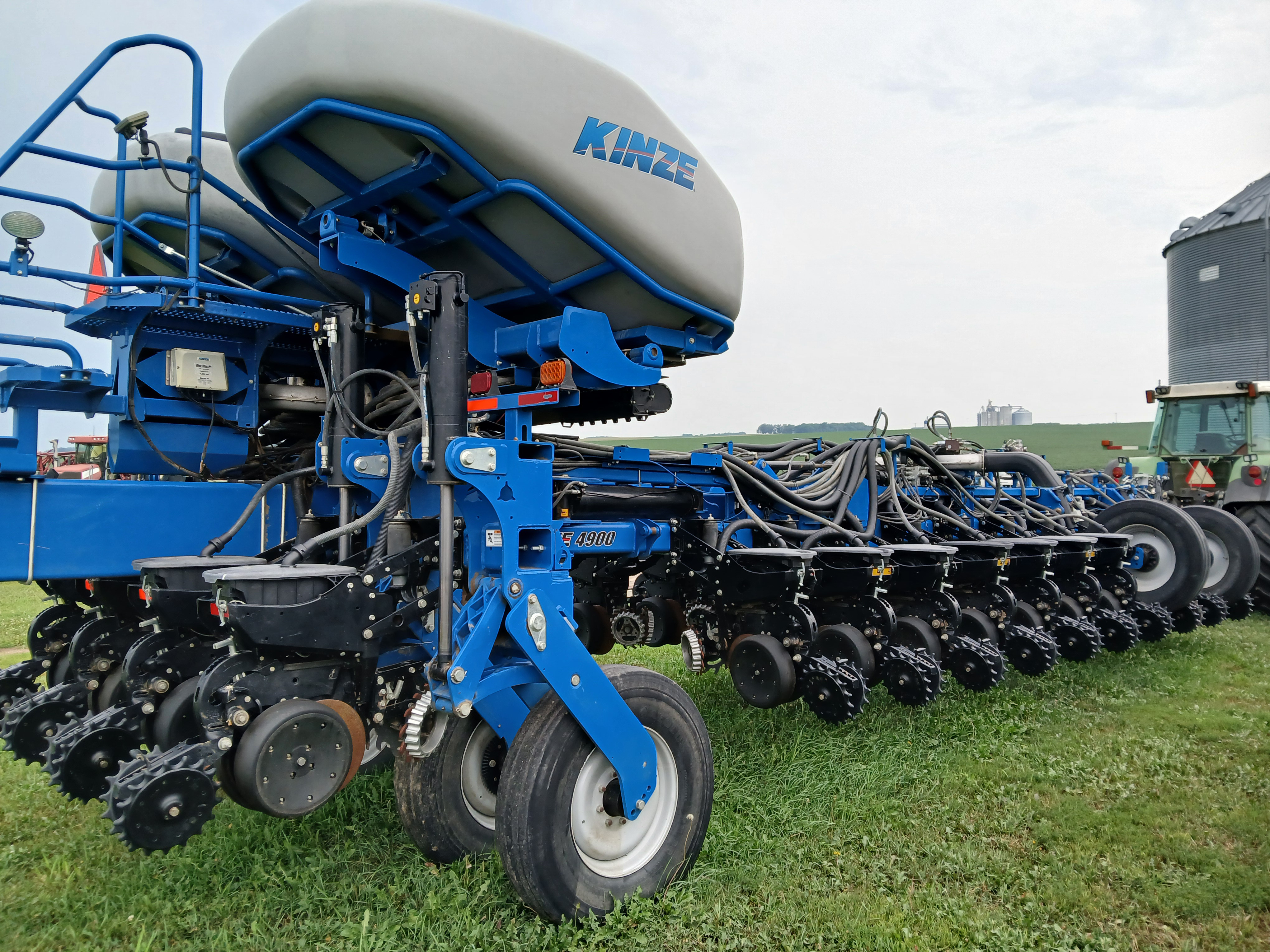 2014 Kinze 4900