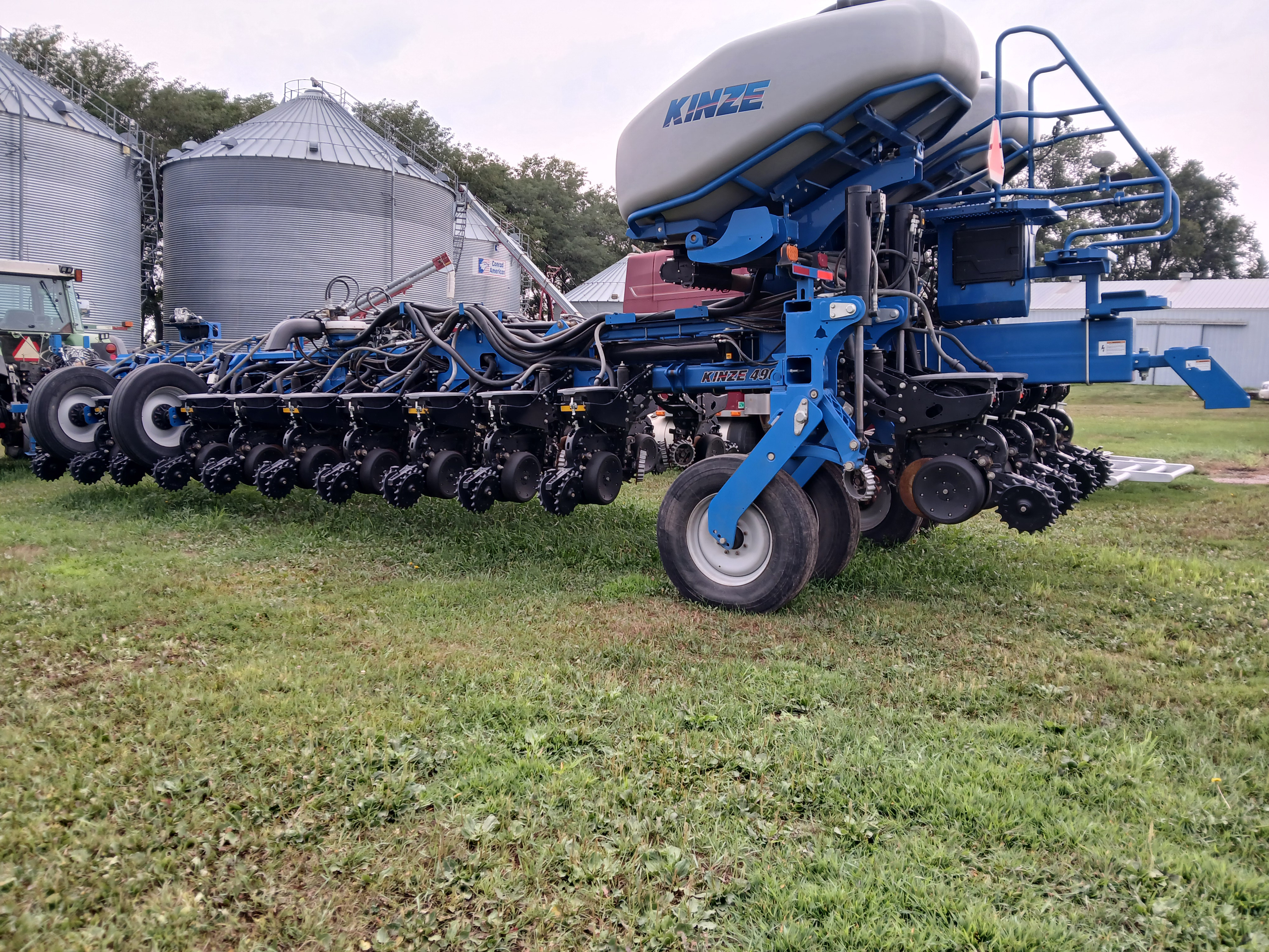 2014 Kinze 4900